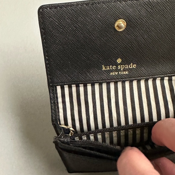 Authentic Kate Spade Wallet - Picture 7 of 13